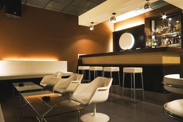 Imagen 2 Deporman Trofeus SL foto