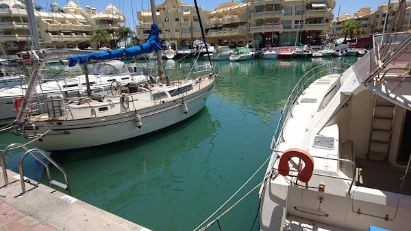 Imagen 81 Ferretería Freund foto