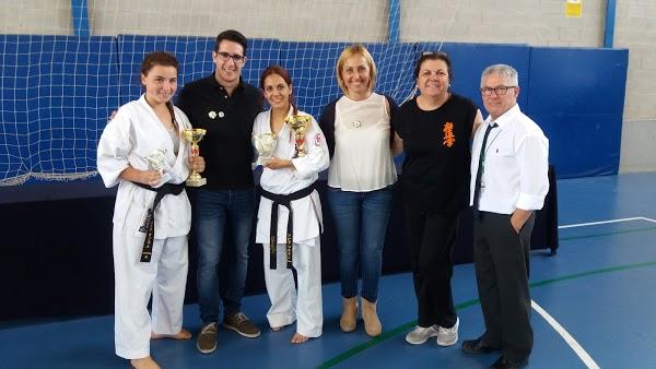 Imagen 43 Associació de Propietaris i Veïns de Torreblanca de Montserrat foto