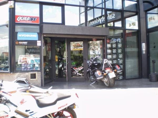 Imagen 3 Hermandad Ntra. Sra. de los Dolores (Cerro del Águila) foto