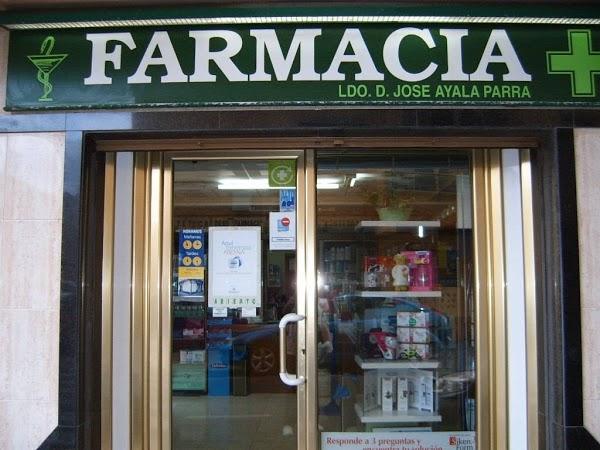 Imagen 51 Farmacia Ayala - Ldo. Jose Ayala foto