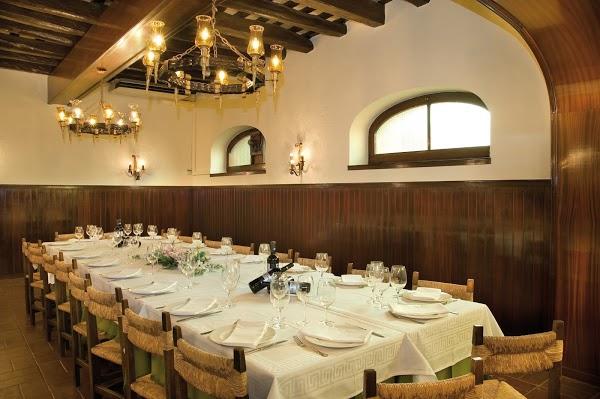 Imagen 77 Restaurant Masia Can Pau Torrents foto