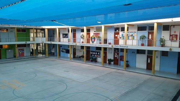 Imagen 63 Escuela Franco Panamena Louis Pasteur foto