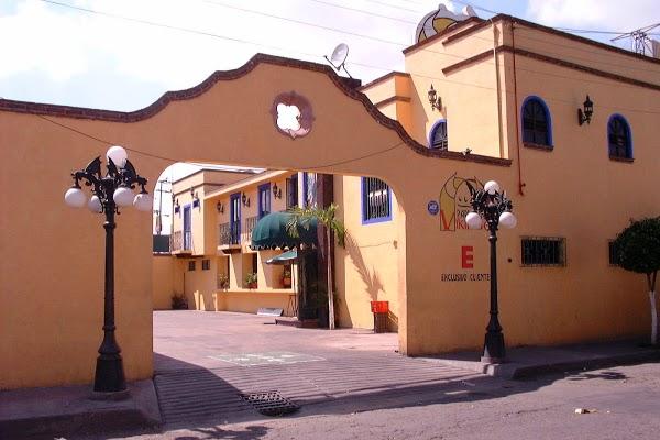 Imagen 13 Edificio Administrativo Universidad Autónoma Santo Domingo foto