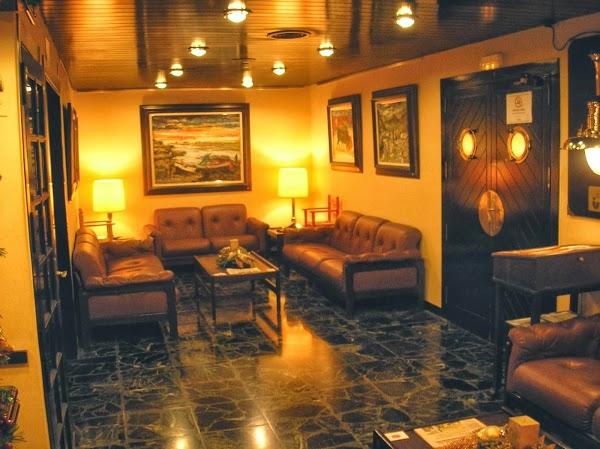 Imagen 25 VETERINARÍA Y ESTETICA CANINA PROFESIONAL SOLER foto