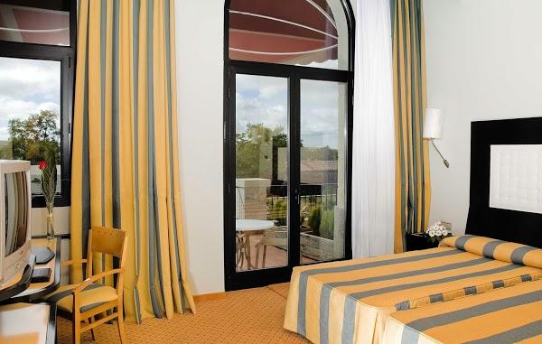 Imagen 2 Abba Burgos Hotel foto