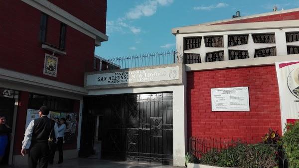 Imagen 28 Centro Veterinario Los Delfines foto