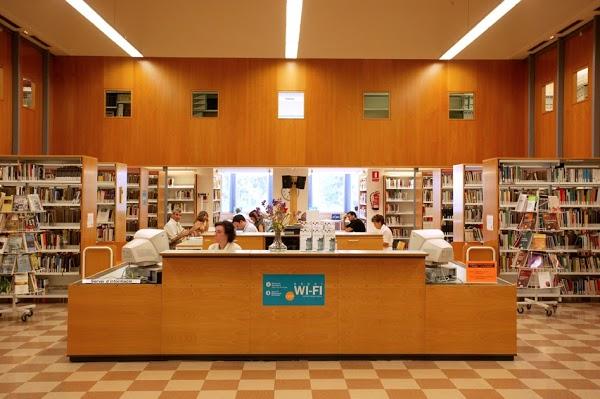 Imagen 129 Biblioteca del Casino de Manresa foto