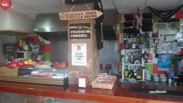 Imagen 49 Piratas de Creixell Tapas Bar foto