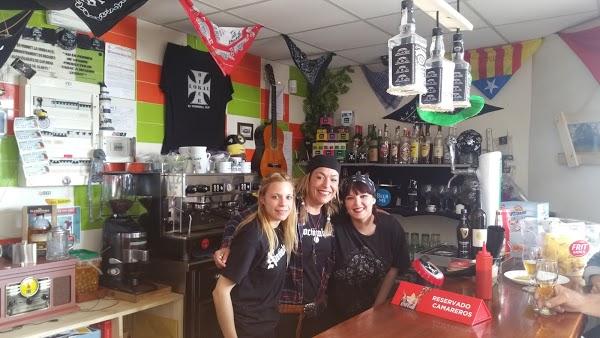Imagen 56 Piratas de Creixell Tapas Bar foto
