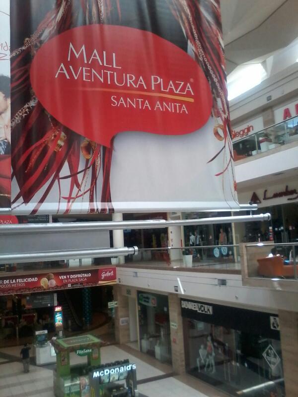 Imagen 39 La Plaza Shopping Center foto