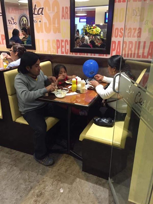 Imagen 109 La Cesta Pollos y Parrillas foto