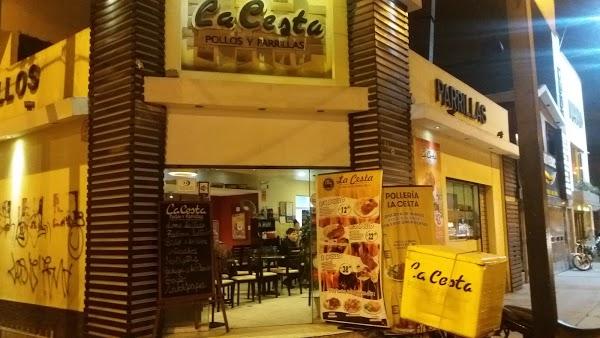 Imagen 136 La Cesta Pollos y Parrillas foto