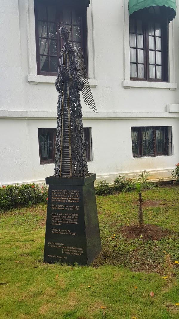 Imagen 32 La Nave del Ganadero foto