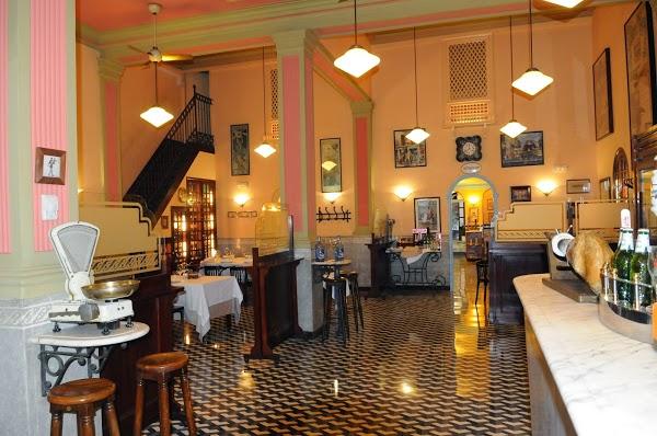 Imagen 1 Varu Fábrica de Muebles SA de CV foto