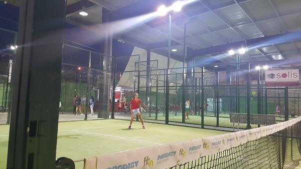 Imagen 300 Club Deportivo Fit in foto