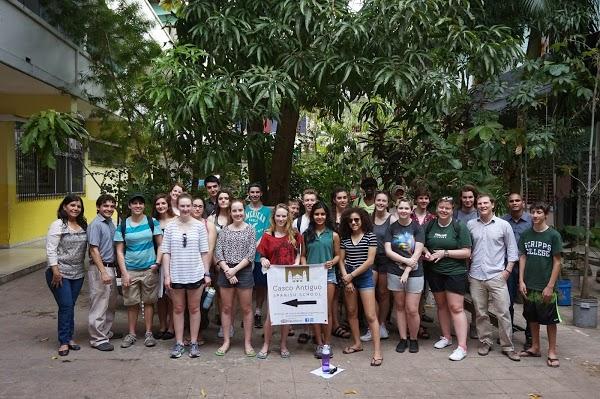 Imagen 8 Dr. Carlos R. Estrada, DO foto