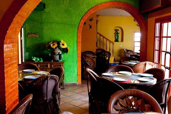 Imagen 2 Restaurante Iguanas Ranas Aljarafe foto