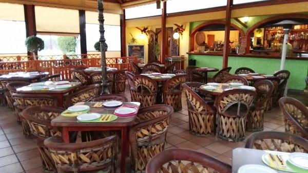 Imagen 81 Restaurante Iguanas Ranas Aljarafe foto