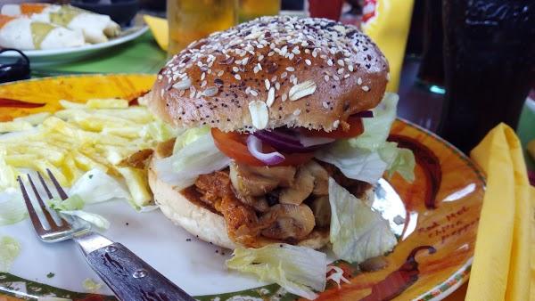 Imagen 84 Restaurante Iguanas Ranas Aljarafe foto