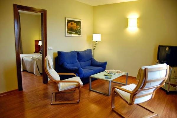 Imagen 10 Talleres Miguel, Chapa y Pintura foto