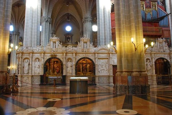 Imagen 15 Catedral del Salvador de Zaragoza foto