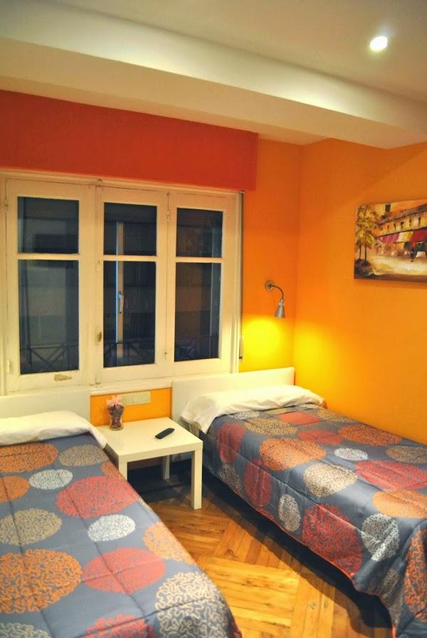 Imagen 4 Happy Hostal Carrales foto