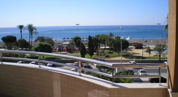 Imagen 48 Happy Hostal Carrales foto