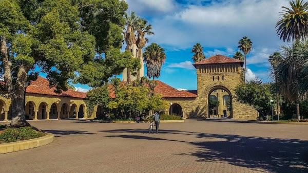 Imagen 52 Centro Cultural Sara Montiel foto