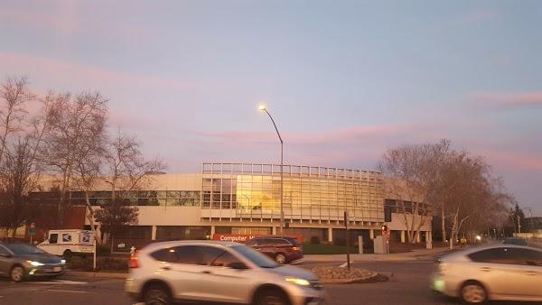 Imagen 53 Centro Cultural Sara Montiel foto