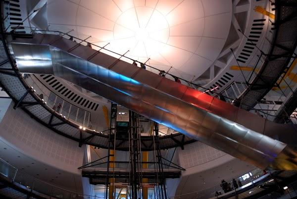 Imagen 3 Ynares Center foto