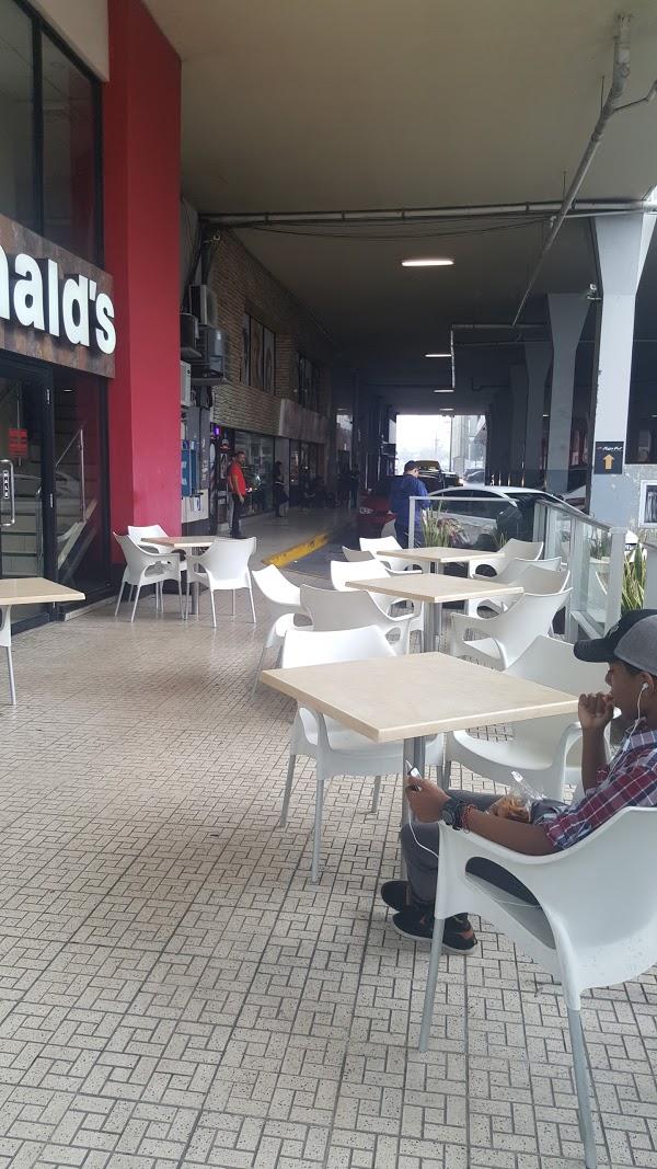 Imagen 153 Centro Comercial Plaza Agora Chanis foto