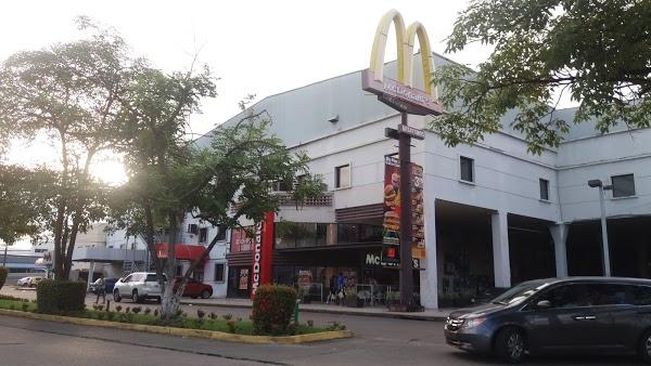Imagen 405 Centro Comercial Plaza Agora Chanis foto