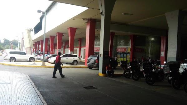Imagen 78 Centro Comercial Plaza Agora Chanis foto