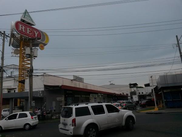 Imagen 97 Centro Comercial Plaza Agora Chanis foto