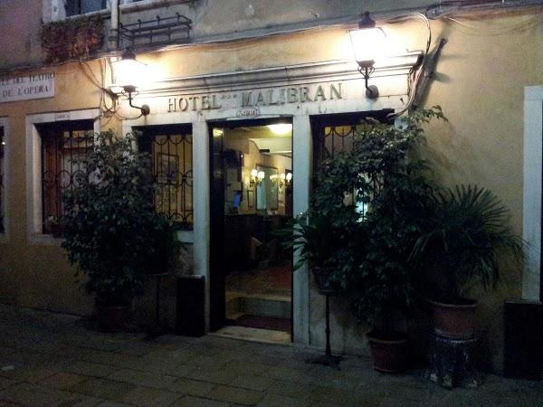 Imagen 9 Ayre Hotel Ramiro I foto