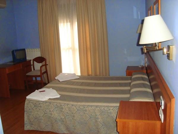 Imagen 115 Hotel Hostal Evagar foto
