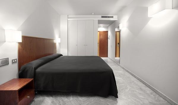 Imagen 52 Hotel Onix Fira foto