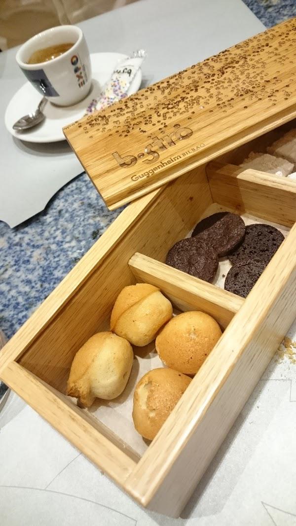 Imagen 24 Estación de Autobuses foto