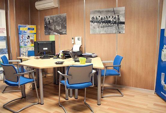 Imagen 28 Málaga Baterías S.L. foto