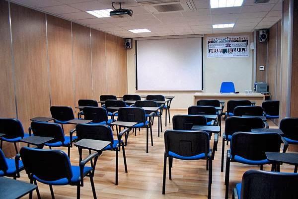 Imagen 41 Málaga Baterías S.L. foto