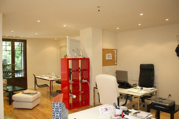 Imagen 3 Perfumeria Ana Lenceria foto