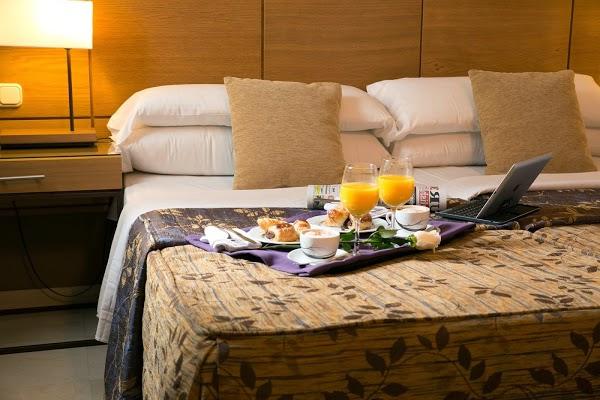 Imagen 8 Perfumeria Ana Lenceria foto