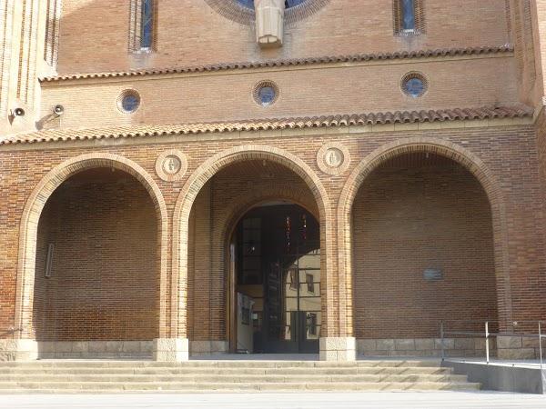 Imagen 20 Parroquia Santa María De Cornellá foto