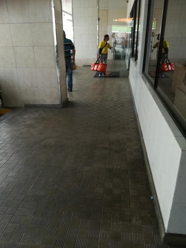 Imagen 71 Parroquia Santa María De Cornellá foto