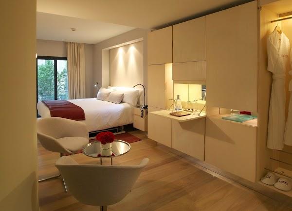 Imagen 6 Ainea Perfums S.L. foto