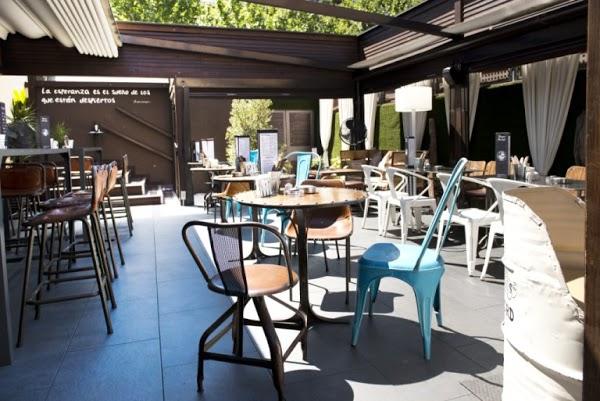 Imagen 17 DEPORTES POLOS tienda futbol foto