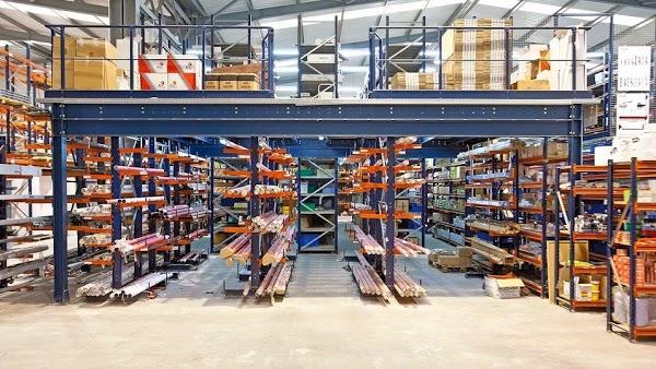 Imagen 32 Complejo Comercial Unicachi foto