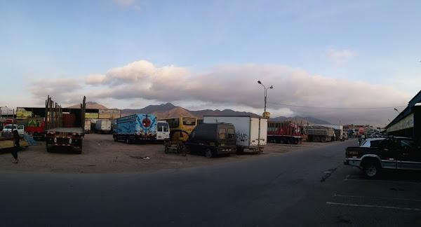 Imagen 82 Complejo Comercial Unicachi foto