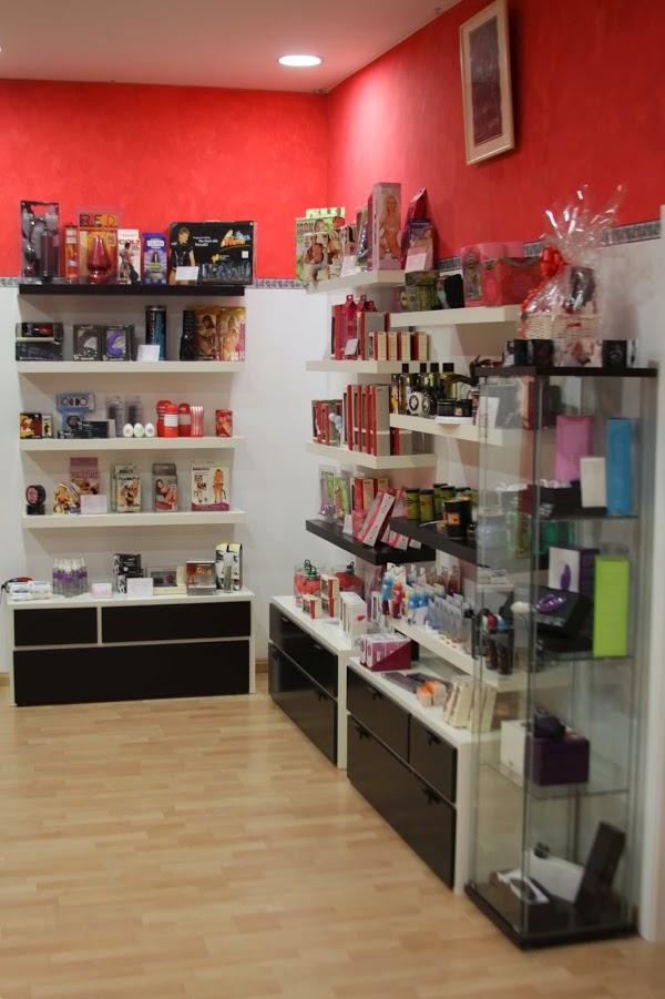 Imagen 51 LOS SECRETOS DE MAR. TIENDA ERÓTICA foto